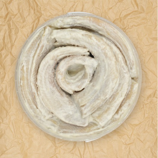 Сельдь атлантическая слабосоленая филе в белом соусе 1,8 кг
